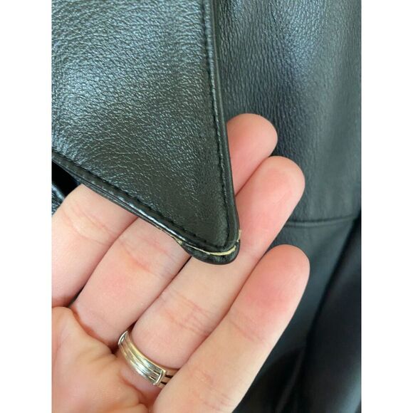 Vintage Wilsons Leather Womens Button Up Leather Jacket Thinsulate Lining M - Picture 10 of 11